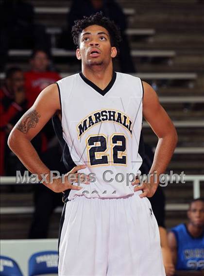 Thumbnail 3 in Fort Bend Marshall vs. North Crowley (McDonald's Texas Invitational) photogallery.