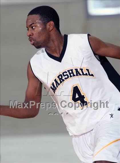 Thumbnail 2 in Fort Bend Marshall vs. North Crowley (McDonald's Texas Invitational) photogallery.