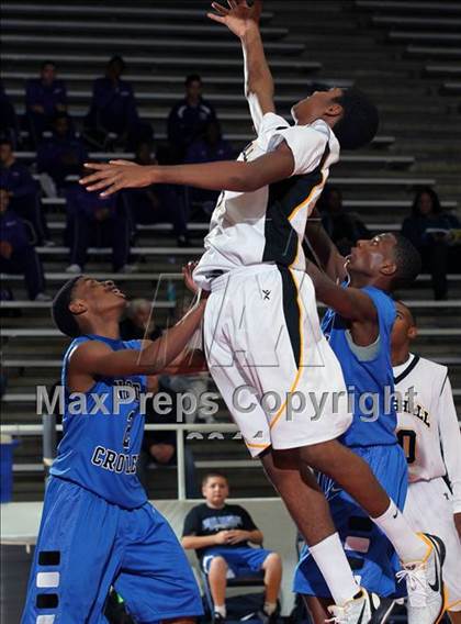 Thumbnail 1 in Fort Bend Marshall vs. North Crowley (McDonald's Texas Invitational) photogallery.