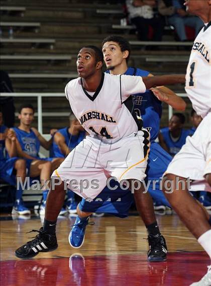Thumbnail 1 in Fort Bend Marshall vs. North Crowley (McDonald's Texas Invitational) photogallery.