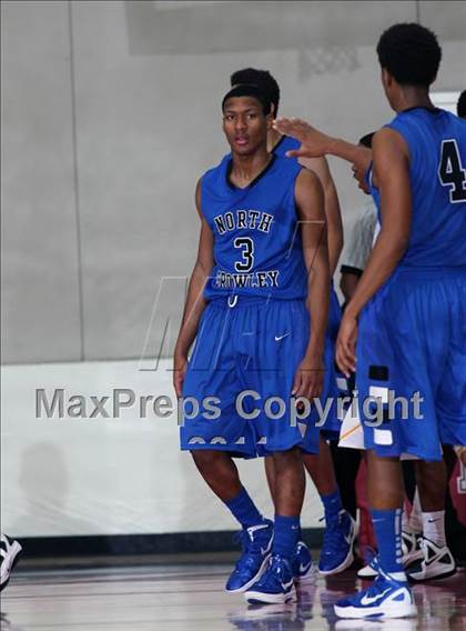 Thumbnail 1 in Fort Bend Marshall vs. North Crowley (McDonald's Texas Invitational) photogallery.