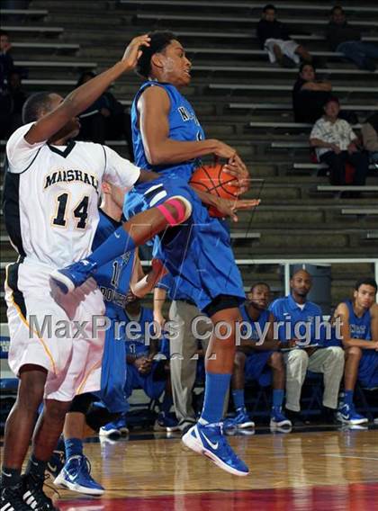 Thumbnail 3 in Fort Bend Marshall vs. North Crowley (McDonald's Texas Invitational) photogallery.