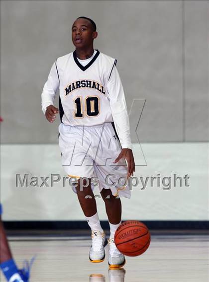 Thumbnail 1 in Fort Bend Marshall vs. North Crowley (McDonald's Texas Invitational) photogallery.