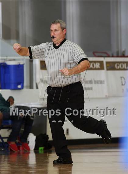 Thumbnail 1 in Fort Bend Marshall vs. North Crowley (McDonald's Texas Invitational) photogallery.