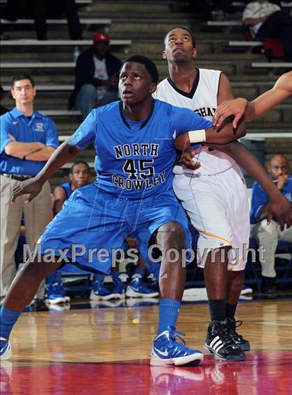 Thumbnail 2 in Fort Bend Marshall vs. North Crowley (McDonald's Texas Invitational) photogallery.