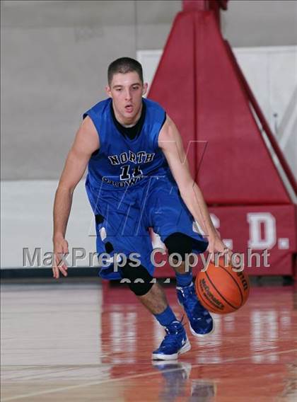 Thumbnail 1 in Fort Bend Marshall vs. North Crowley (McDonald's Texas Invitational) photogallery.