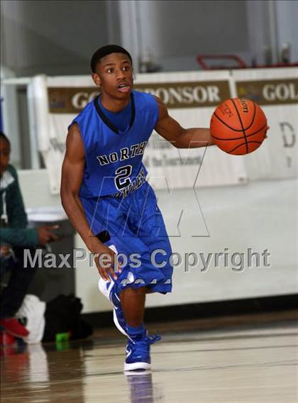 Thumbnail 1 in Fort Bend Marshall vs. North Crowley (McDonald's Texas Invitational) photogallery.