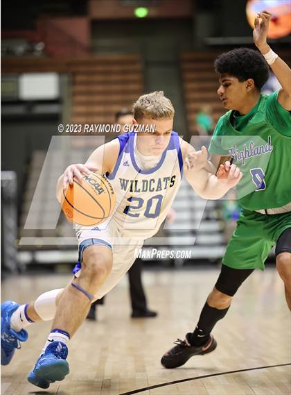 Thumbnail 3 in Highland vs. Taft (CIF CS Division VI Championship) photogallery.