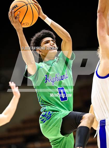 Thumbnail 3 in Highland vs. Taft (CIF CS Division VI Championship) photogallery.