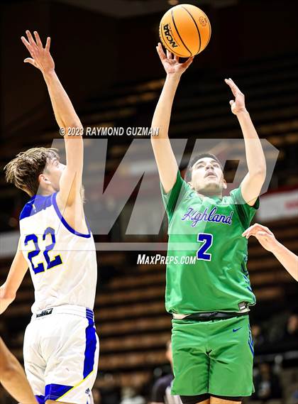Thumbnail 3 in Highland vs. Taft (CIF CS Division VI Championship) photogallery.