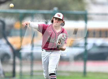 Thumbnail 2 in College Station vs. Rouse (LISD Tournament) photogallery.
