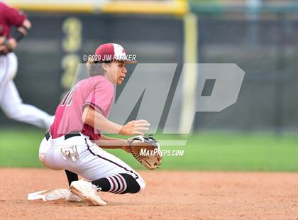 Thumbnail 1 in College Station vs. Rouse (LISD Tournament) photogallery.