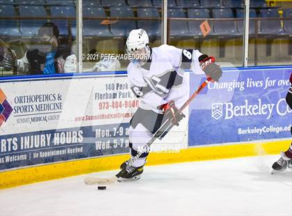 Thumbnail 3 in Morristown-Beard @ Randolph photogallery.