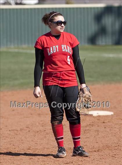 Thumbnail 1 in Burleson vs. Crowley (Mansfield ISD Varsity Softball Tournament) photogallery.