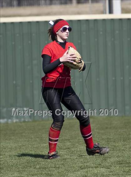 Thumbnail 1 in Burleson vs. Crowley (Mansfield ISD Varsity Softball Tournament) photogallery.