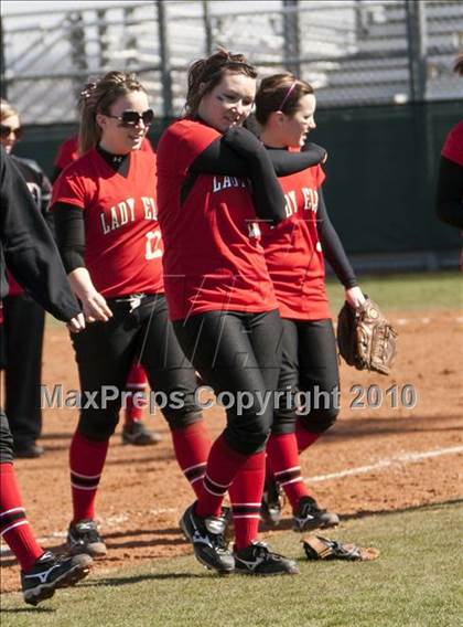 Thumbnail 3 in Burleson vs. Crowley (Mansfield ISD Varsity Softball Tournament) photogallery.