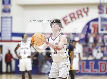 Thumbnail 1 in Cape Fear @ Terry Sanford photogallery.