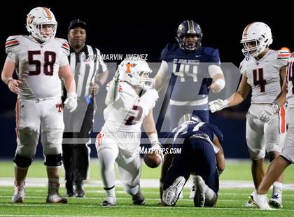 Thumbnail 3 in St. John Bosco vs Timpview photogallery.