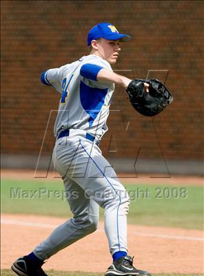 Thumbnail 2 in Archbishop Moeller @ Elder photogallery.