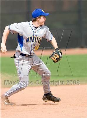 Thumbnail 2 in Archbishop Moeller @ Elder photogallery.