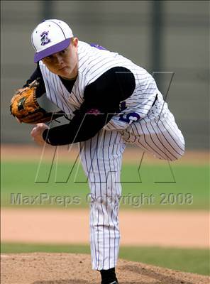 Thumbnail 2 in Archbishop Moeller @ Elder photogallery.
