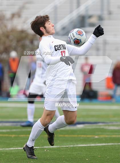 Thumbnail 3 in Hunterdon Central vs. Clifton (NJSIAA Group 4 Final) photogallery.