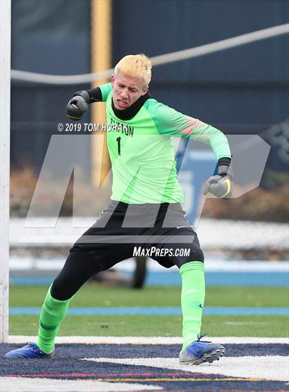 Thumbnail 1 in Hunterdon Central vs. Clifton (NJSIAA Group 4 Final) photogallery.