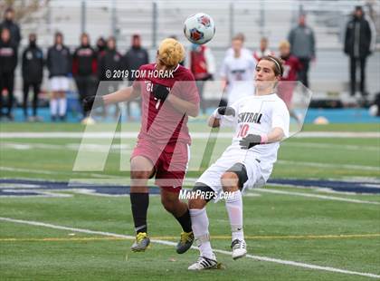 Thumbnail 2 in Hunterdon Central vs. Clifton (NJSIAA Group 4 Final) photogallery.