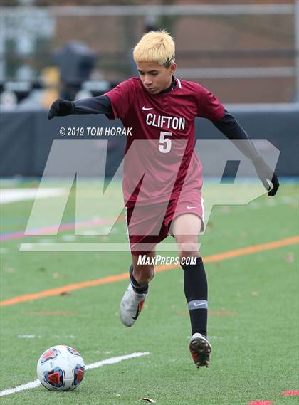 Thumbnail 3 in Hunterdon Central vs. Clifton (NJSIAA Group 4 Final) photogallery.