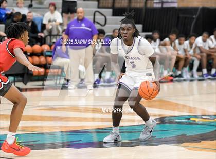 Thumbnail 3 in Harvard-Westlake vs. Gonzaga (Hoophall West - Nike TOC) photogallery.