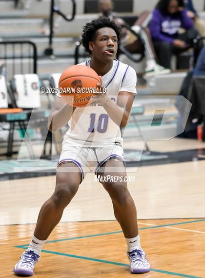 Thumbnail 1 in Harvard-Westlake vs. Gonzaga (Hoophall West - Nike TOC) photogallery.