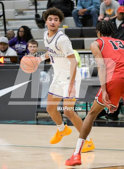 Thumbnail 1 in Harvard-Westlake vs. Gonzaga (Hoophall West - Nike TOC) photogallery.