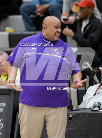 Thumbnail 1 in Harvard-Westlake vs. Gonzaga (Hoophall West - Nike TOC) photogallery.