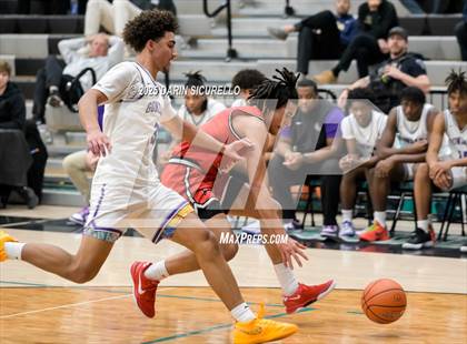 Thumbnail 2 in Harvard-Westlake vs. Gonzaga (Hoophall West - Nike TOC) photogallery.