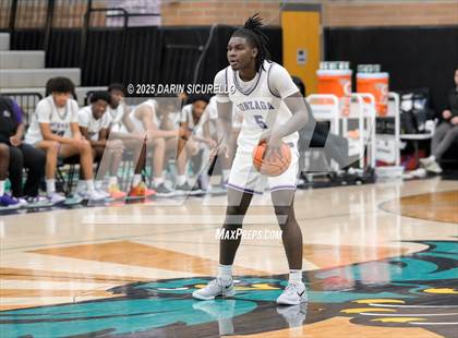 Thumbnail 1 in Harvard-Westlake vs. Gonzaga (Hoophall West - Nike TOC) photogallery.