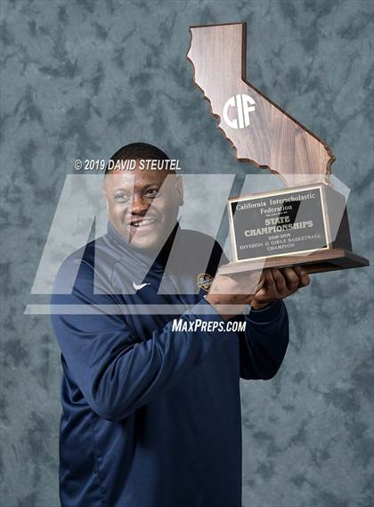 Thumbnail 2 in Menlo School (CIF State D2 Award Photos) photogallery.