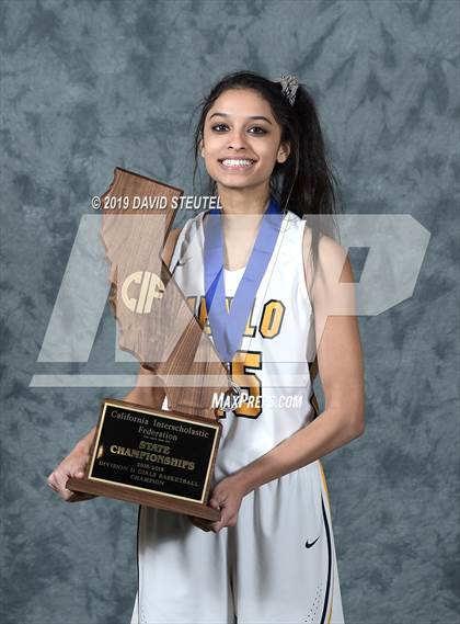 Thumbnail 2 in Menlo School (CIF State D2 Award Photos) photogallery.