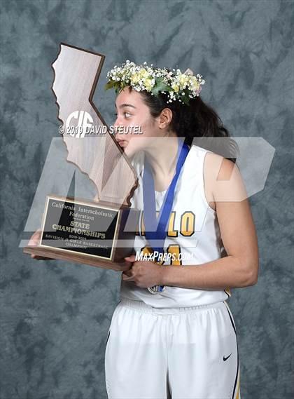 Thumbnail 3 in Menlo School (CIF State D2 Award Photos) photogallery.