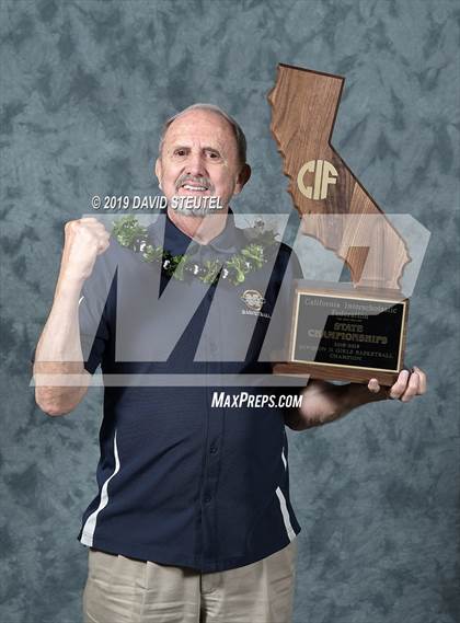 Thumbnail 1 in Menlo School (CIF State D2 Award Photos) photogallery.