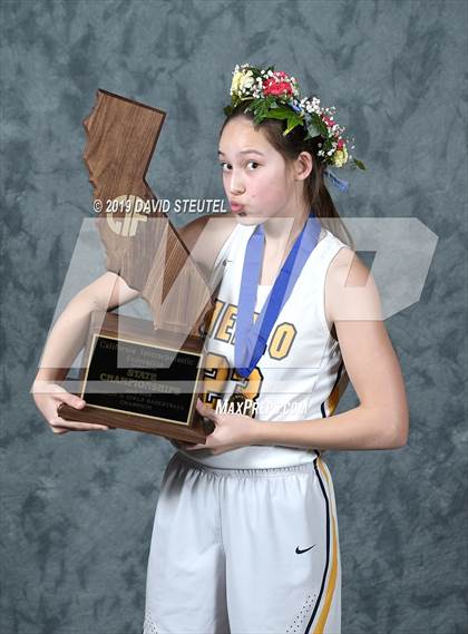 Thumbnail 1 in Menlo School (CIF State D2 Award Photos) photogallery.