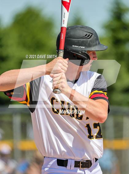 Thumbnail 2 in Iowa Falls-Alden vs Hudson (Hudson Invitational) photogallery.