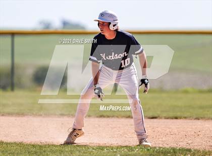 Thumbnail 2 in Iowa Falls-Alden vs Hudson (Hudson Invitational) photogallery.