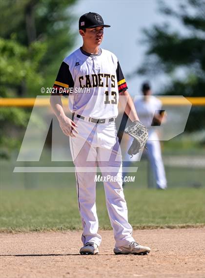 Thumbnail 3 in Iowa Falls-Alden vs Hudson (Hudson Invitational) photogallery.