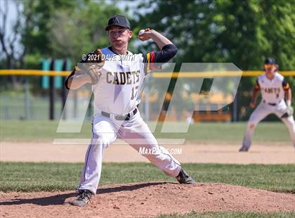 Thumbnail 2 in Iowa Falls-Alden vs Hudson (Hudson Invitational) photogallery.