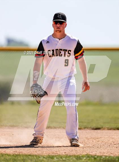 Thumbnail 2 in Iowa Falls-Alden vs Hudson (Hudson Invitational) photogallery.