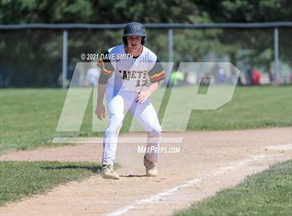 Thumbnail 2 in Iowa Falls-Alden vs Hudson (Hudson Invitational) photogallery.