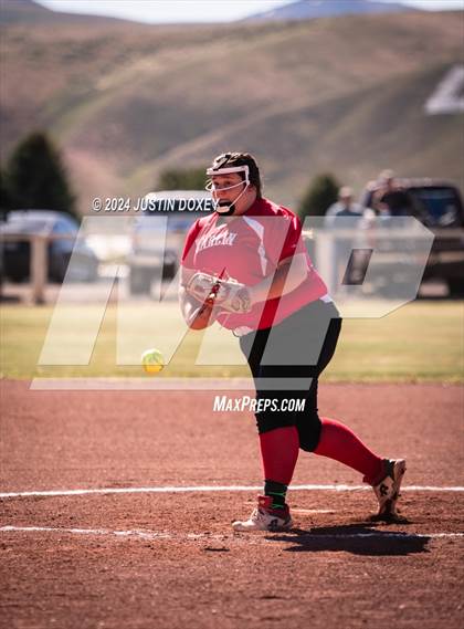 Thumbnail 2 in Carlin vs Virginia City (NIAA Class 1A Northern Softball Playoff Game 1) photogallery.