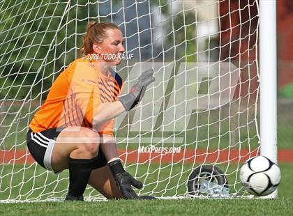 Thumbnail 3 in Coginchaug Regional @ Cromwell photogallery.