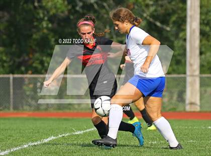 Thumbnail 1 in Coginchaug Regional @ Cromwell photogallery.
