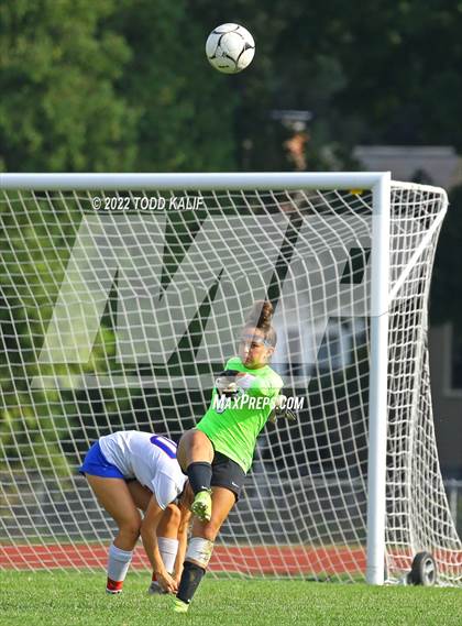 Thumbnail 2 in Coginchaug Regional @ Cromwell photogallery.